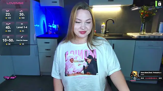 Snapshot of -LinaLove- chatting on 03/21/25, 08:08 -LinaLove- online show from 03/21/25, 08:08