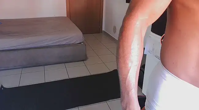 Snapshot of eduhot94 chatting on 03/19/25, 03:40 eduhot94 online show from 03/19/25, 03:40