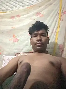 richardjames95 online show from 05/15/26, 01:07