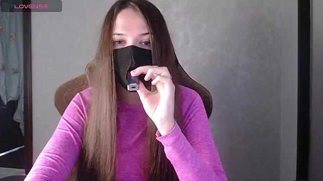 Snapshot of BlackM00n8 chatting on 10/07/25, 07:49 BlackM00n8 online show from 10/07/25, 07:49