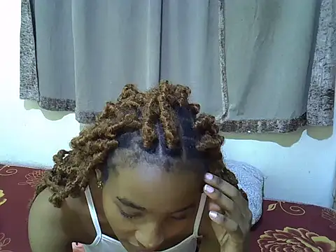 Snapshot of cute-alexis chatting on 01/15/25, 05:58 cute-alexis online show from 01/15/25, 05:58