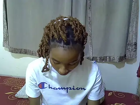 Snapshot of cute-alexis chatting on 01/23/25, 04:59 cute-alexis online show from 01/23/25, 04:59