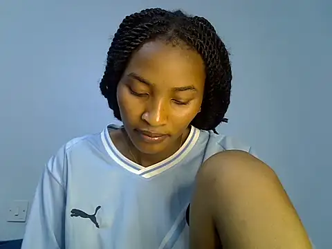 Snapshot of cute-alexis chatting on 10/12/25, 08:30 cute-alexis online show from 10/12/25, 08:30