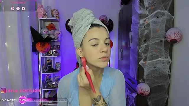 Layla castilloo online show from 10/24/25, 02:57