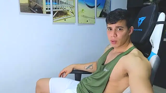 Snapshot of Ethanstill1 chatting on 02/09/25, 02:49 Ethanstill1 online show from 02/09/25, 02:49