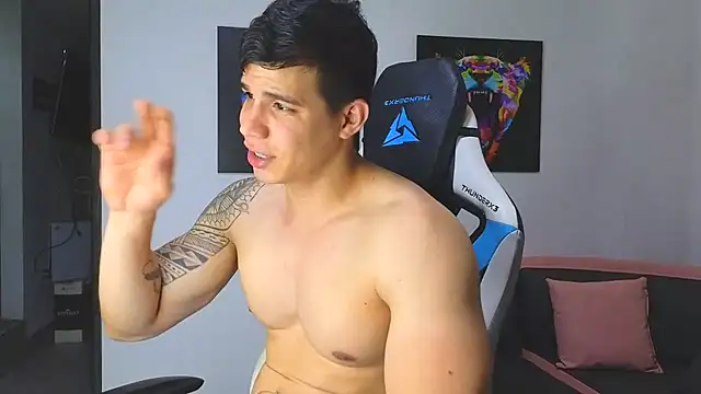 Snapshot of Ethanstill1 chatting on 03/22/25, 03:20 Ethanstill1 online show from 03/22/25, 03:20