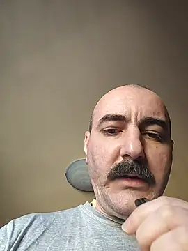 Snapshot of Maryo0001 chatting on 02/08/26, 11:57 Maryo0001 online show from 02/08/26, 11:57