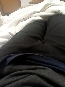 Snapshot of littlehornysons chatting on 02/20/25, 10:48 littlehornysons online show from 02/20/25, 10:48