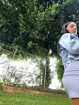 NAUGHTY LITTLE 18 online show from 01/07/26, 09:06