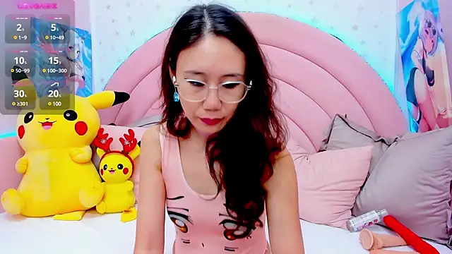 Snapshot of Nao__Chan_ chatting on 12/24/24, 01:38 Nao Chan online show from 12/24/24, 01:38