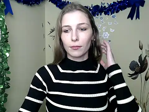 StrangerGi online show from 02/11/25, 07:27