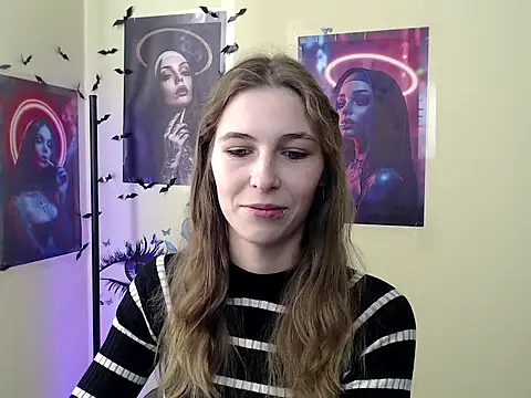 StrangerGi online show from 10/04/25, 06:11