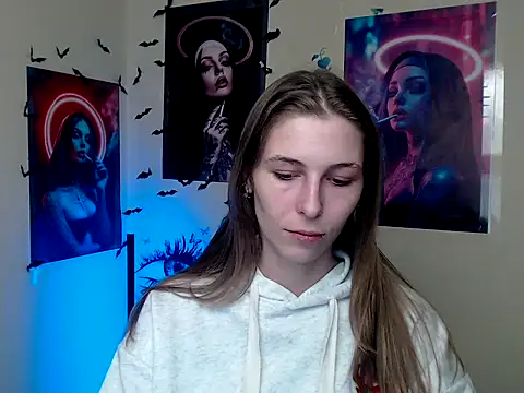 StrangerGi online show from 10/31/25, 01:01