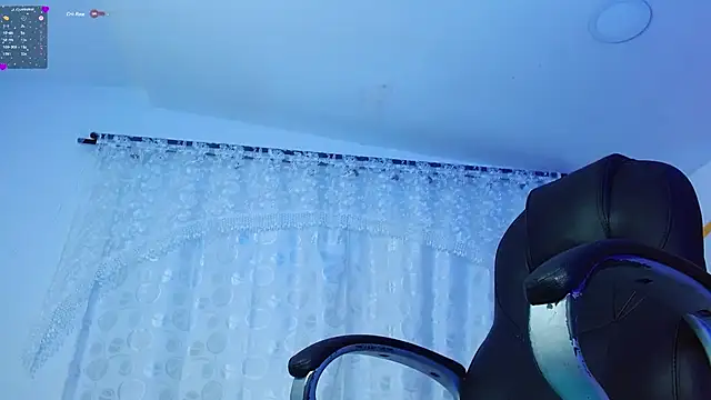 Matthew Boy  online show from 12/21/24, 08:18