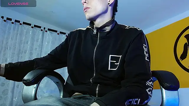 Matthew Boy  online show from 02/11/25, 03:50