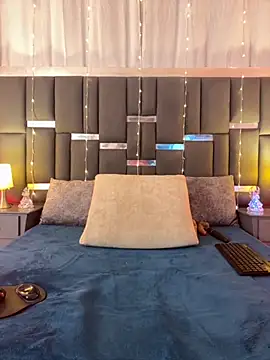 Snapshot of talivega chatting on 11/23/25, 05:46 talivega online show from 11/23/25, 05:46