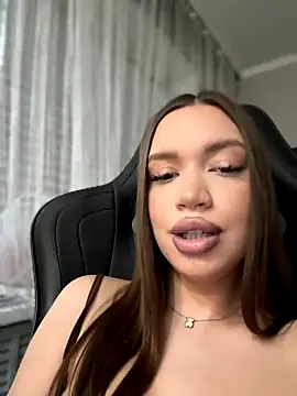 bunnyrich online show from 11/29/25, 05:10