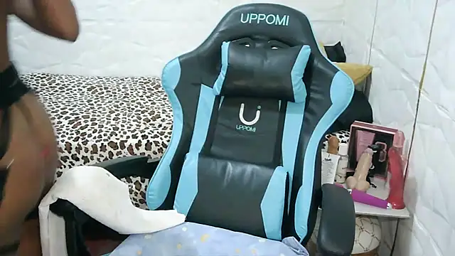 Snapshot of Mendoza_Amaranata chatting on 01/11/25, 03:34 Mendoza Amaranata online show from 01/11/25, 03:34