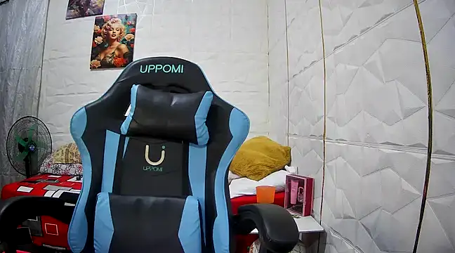 Snapshot of Mendoza_Amaranata chatting on 03/05/25, 12:59 Mendoza Amaranata online show from 03/05/25, 12:59