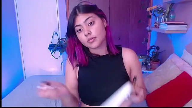 Snapshot of SusyAlvarez chatting on 06/16/26, 10:34 SusyAlvarez online show from 06/16/26, 10:34