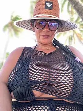 Snapshot of Saorii_kiido chatting on 02/07/25, 08:10 Saorii kiido online show from 02/07/25, 08:10