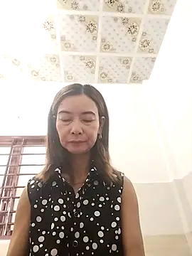 Snapshot of Sexy-ladyboobs20 chatting on 12/21/25, 01:35 Sexy-ladyboobs20 online show from 12/21/25, 01:35