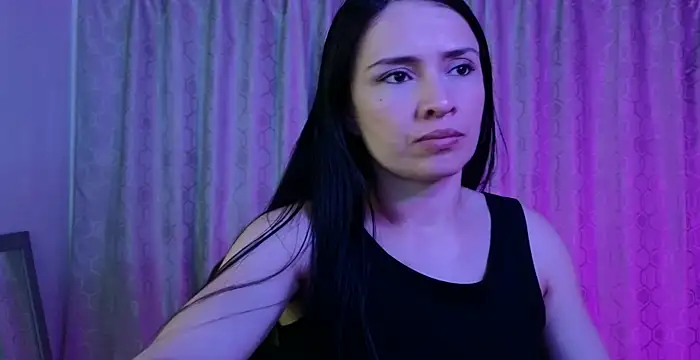 cristal hilton 10 online show from 02/27/26, 11:05