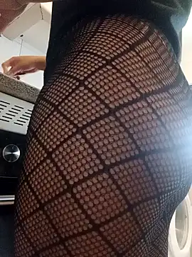 Snapshot of katymojadit chatting on 01/24/25, 12:52 katymojadit online show from 01/24/25, 12:52