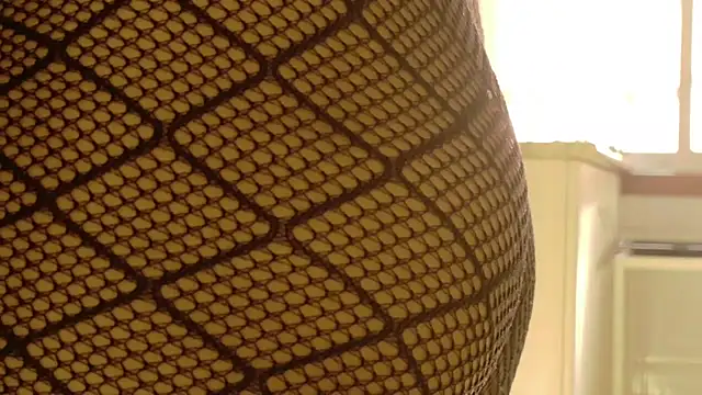 Snapshot of katymojadit chatting on 02/17/25, 12:48 katymojadit online show from 02/17/25, 12:48