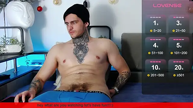 Snapshot of CarterCole chatting on 01/14/25, 10:06 CarterCole online show from 01/14/25, 10:06