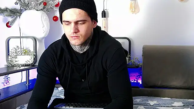 Snapshot of CarterCole chatting on 01/16/25, 07:49 CarterCole online show from 01/16/25, 07:49