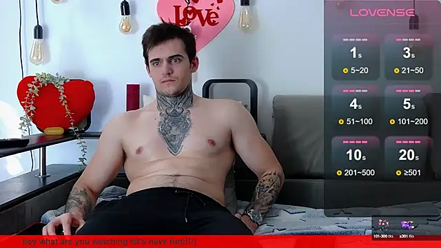 Snapshot of CarterCole chatting on 02/18/25, 10:27 CarterCole online show from 02/18/25, 10:27