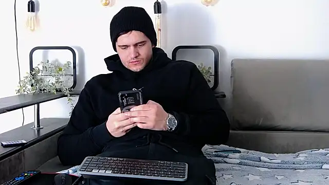 Snapshot of CarterCole chatting on 02/23/25, 07:33 CarterCole online show from 02/23/25, 07:33