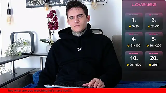 Snapshot of CarterCole chatting on 03/17/25, 01:18 CarterCole online show from 03/17/25, 01:18