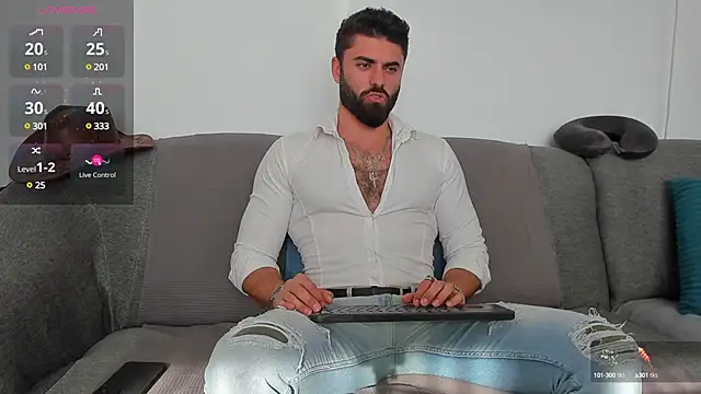 Snapshot of RawAdam chatting on 03/05/25, 01:50 RawAdam online show from 03/05/25, 01:50