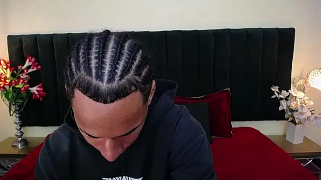 soft attraction online show from 01/13/26, 07:41