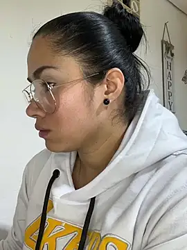 Sweet  Nurse1 online show from 04/26/26, 05:54