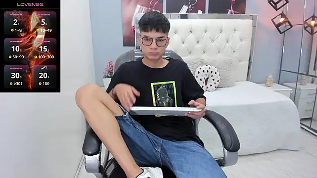 Noha scott online show from 03/05/26, 11:01