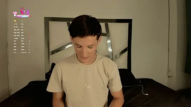 Snapshot of jey_7m chatting on 09/19/25, 12:12 jey 7m online show from 09/19/25, 12:12