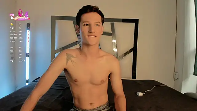 Snapshot of jey_7m chatting on 09/26/25, 10:25 jey 7m online show from 09/26/25, 10:25