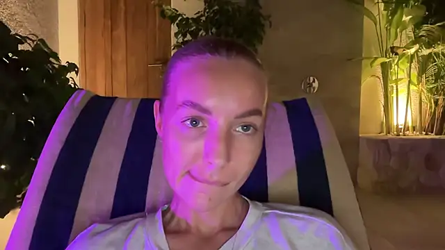 aestetick online show from 11/22/25, 12:48