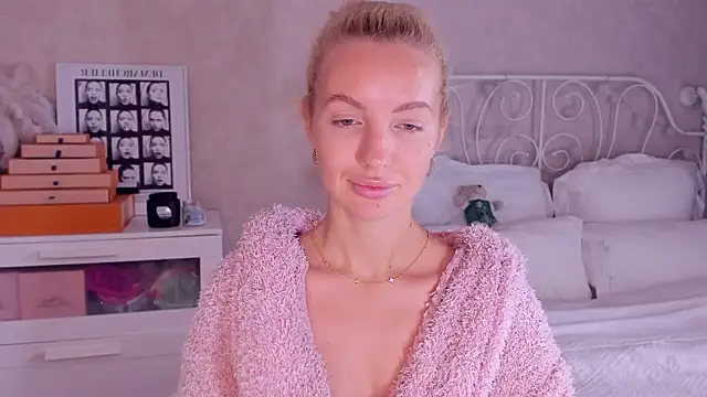 aestetick online show from 02/08/26, 06:28