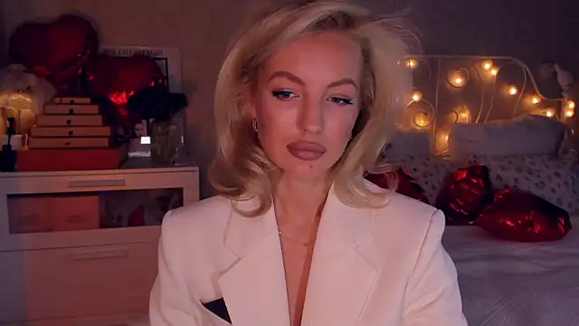 aestetick online show from 02/21/26, 10:49