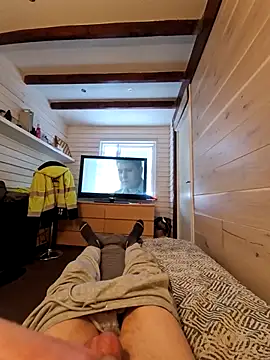 Snapshot of marcis222 chatting on 02/07/26, 09:57 marcis222 online show from 02/07/26, 09:57