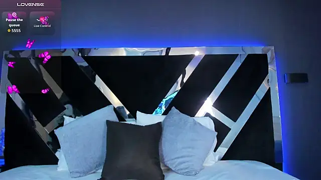 AmmyJones  online show from 03/30/26, 08:21