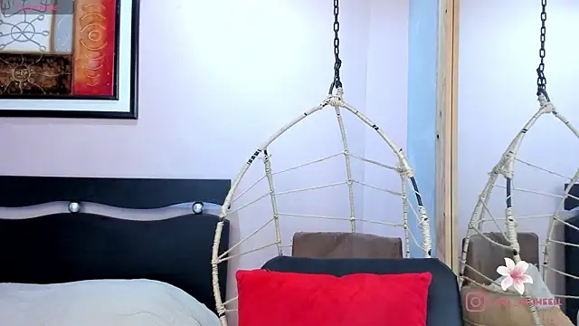 StefyGil  online show from 04/07/26, 12:05