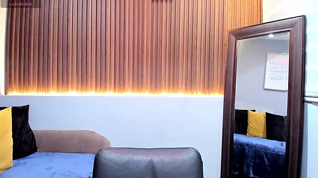 StefyGil  online show from 07/17/26, 12:01