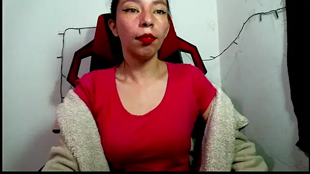 Snapshot of catalina_colombia chatting on 03/20/25, 01:37 catalina colombia online show from 03/20/25, 01:37