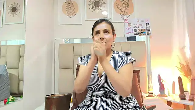  Marcela   online show from 07/09/26, 11:58