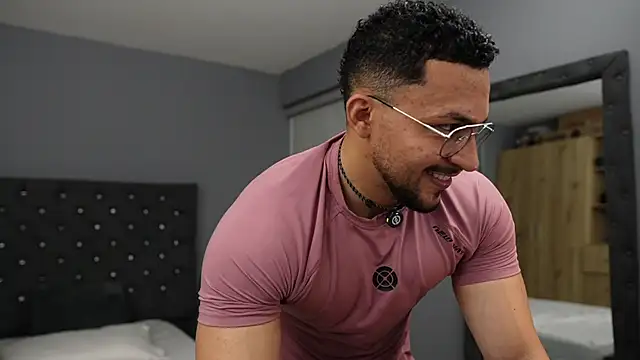 Martin Logan online show from 04/11/26, 11:20